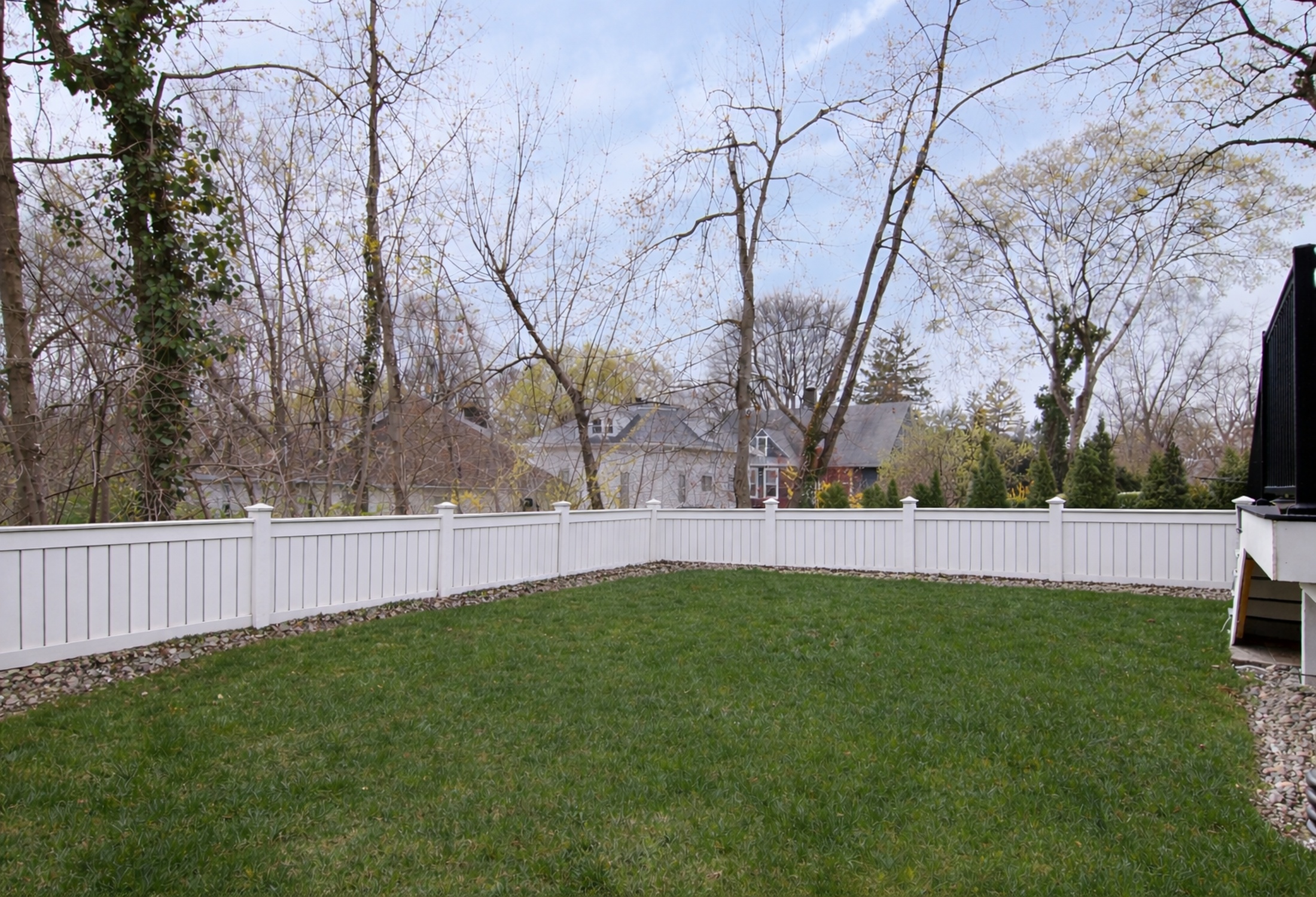 backyard_white_fence