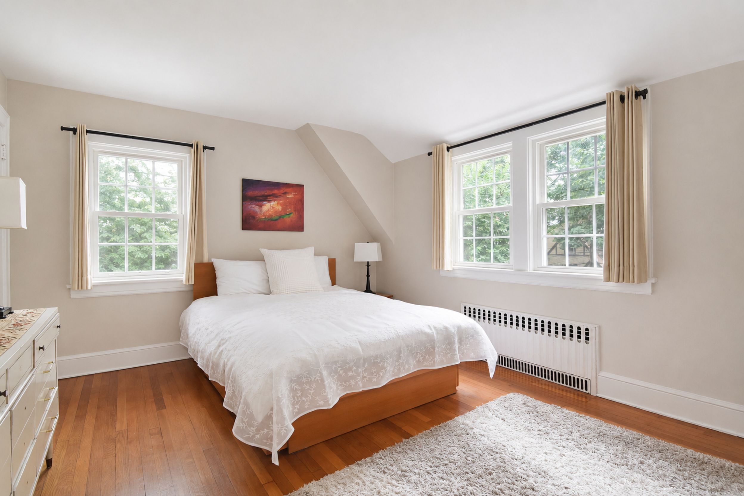 bedroom2