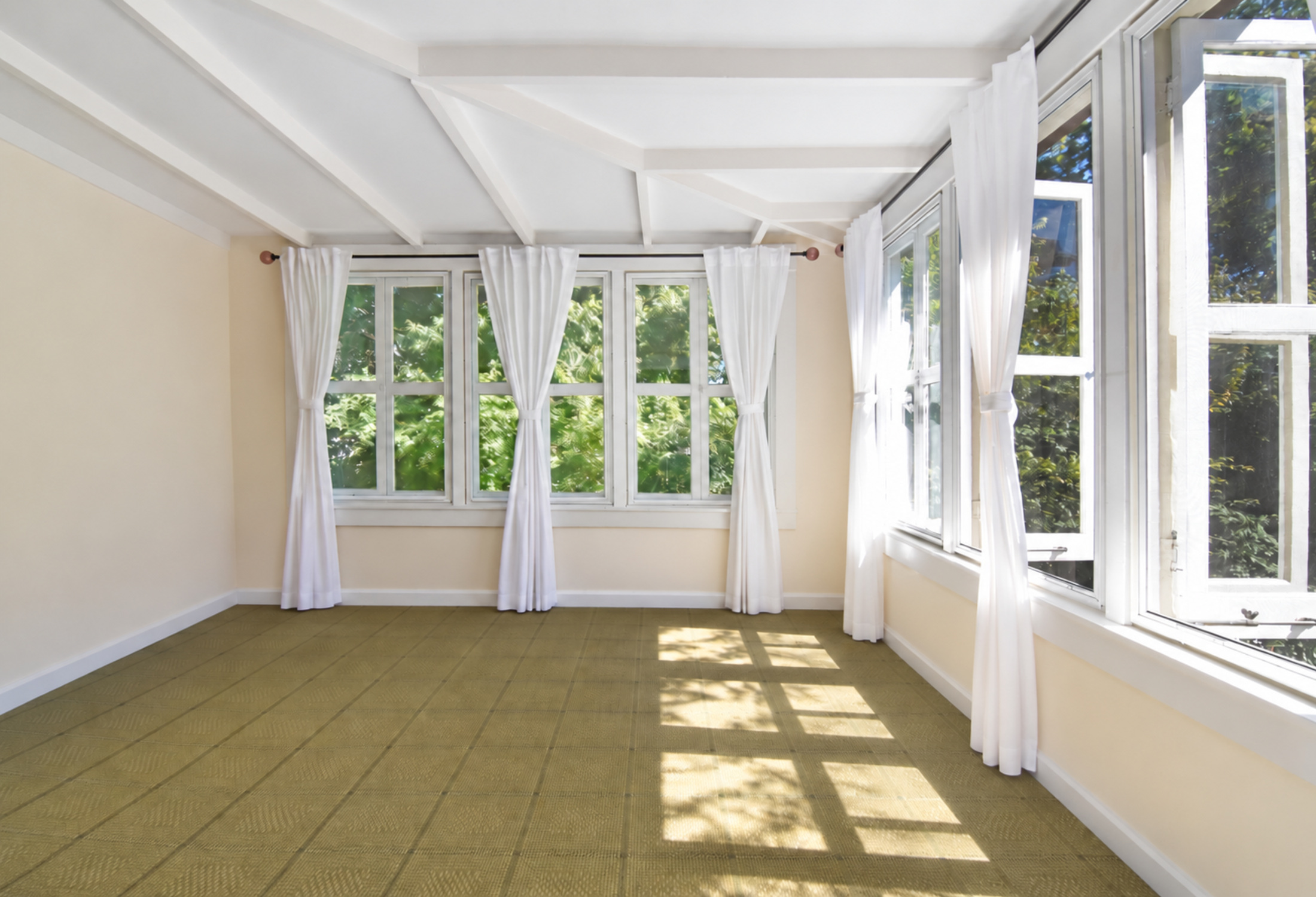 2nd fl sunroom_bedroom3